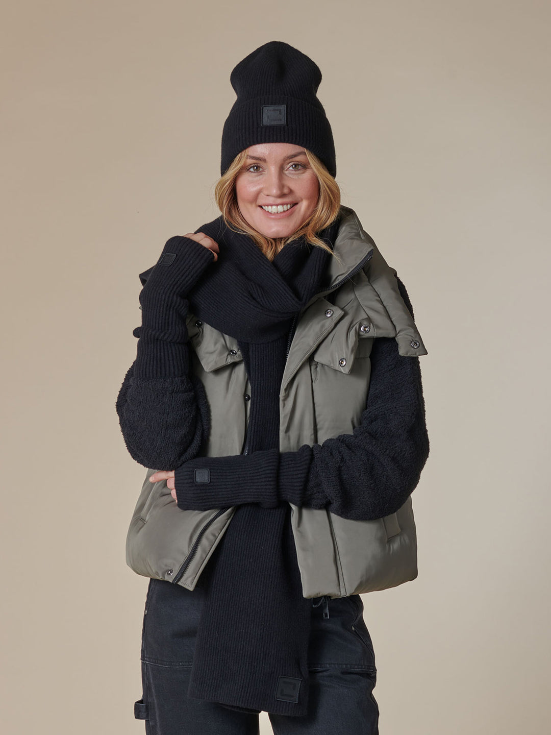 Schal Arnu Jet Black
