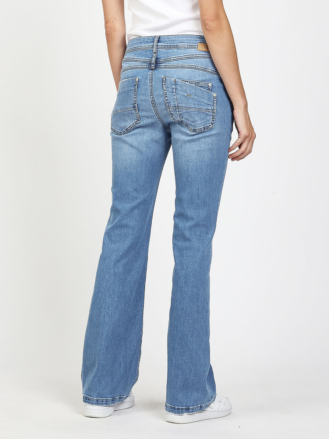 Jeans Amelie Flared Fit Midblue Base Use
