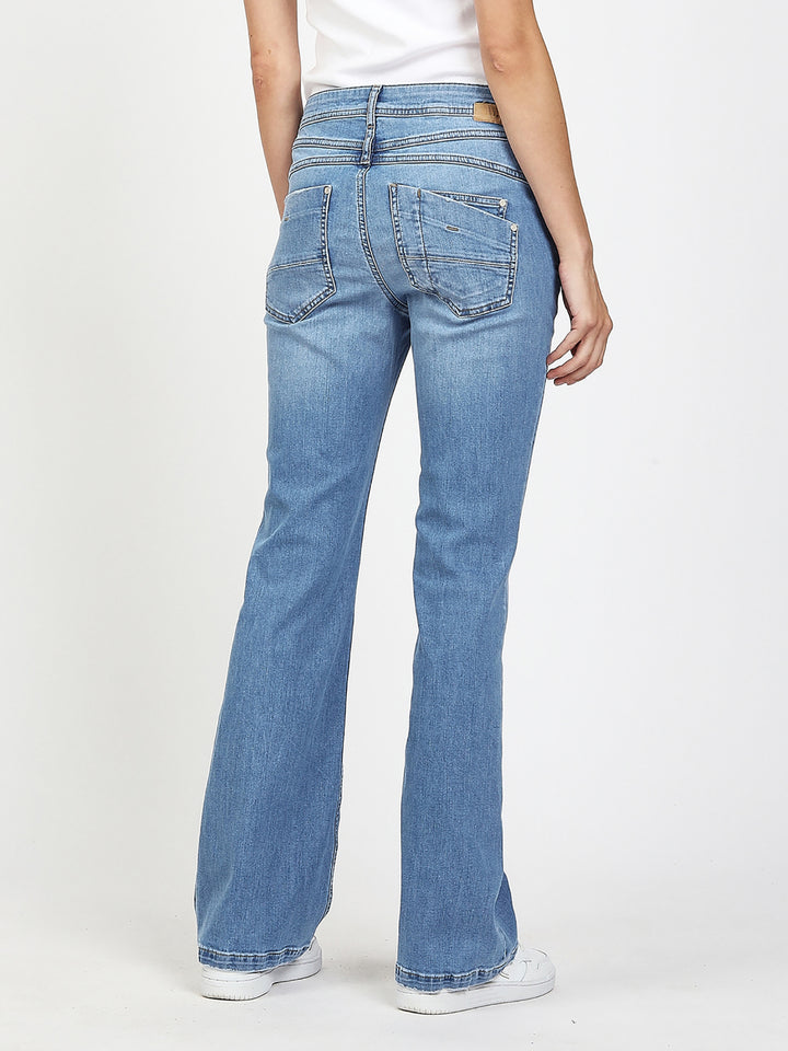 Jeans Amelie Flared Fit Midblue Base Use