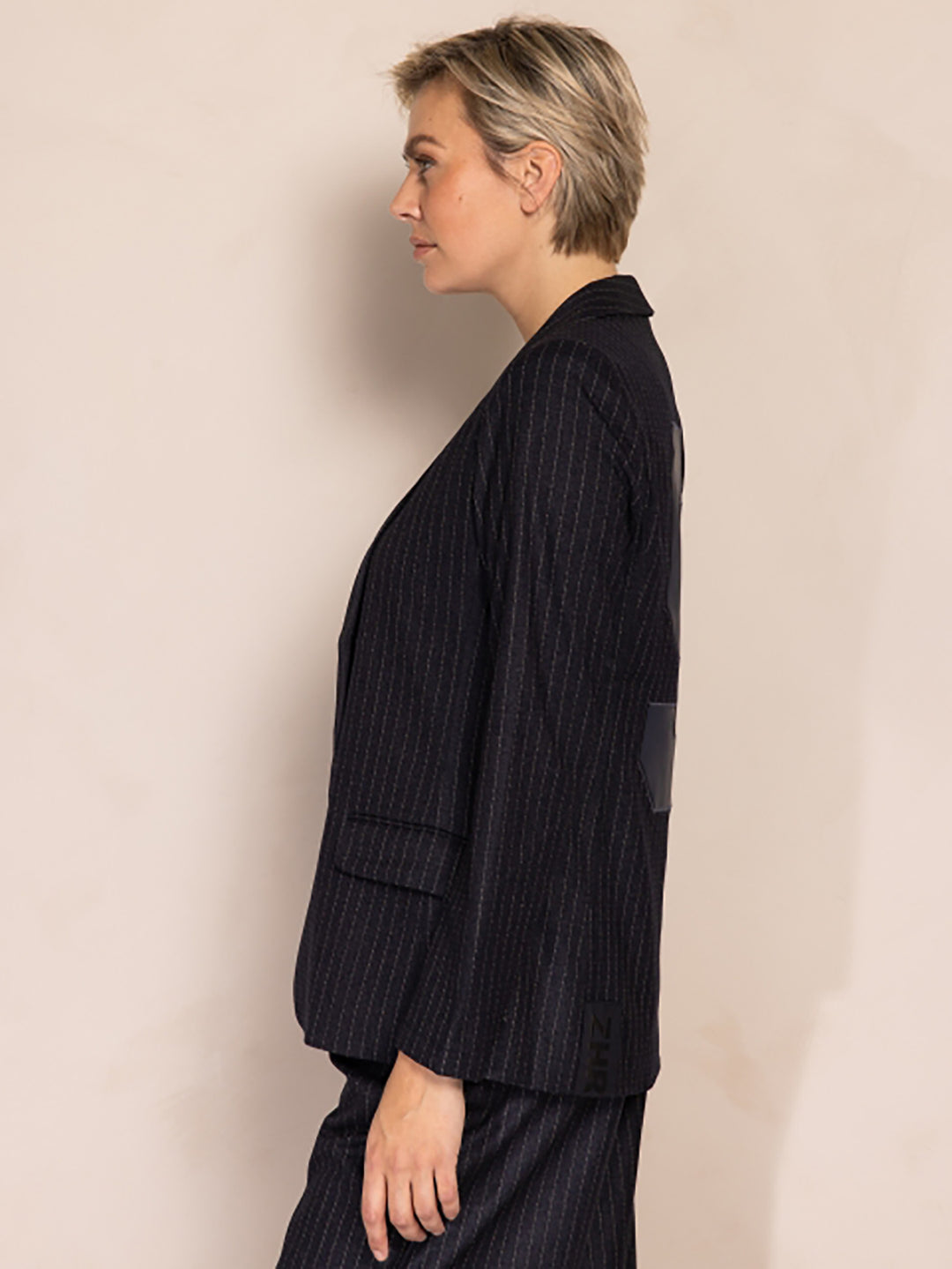 Blazer Helen