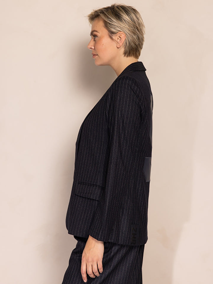 Blazer Helen