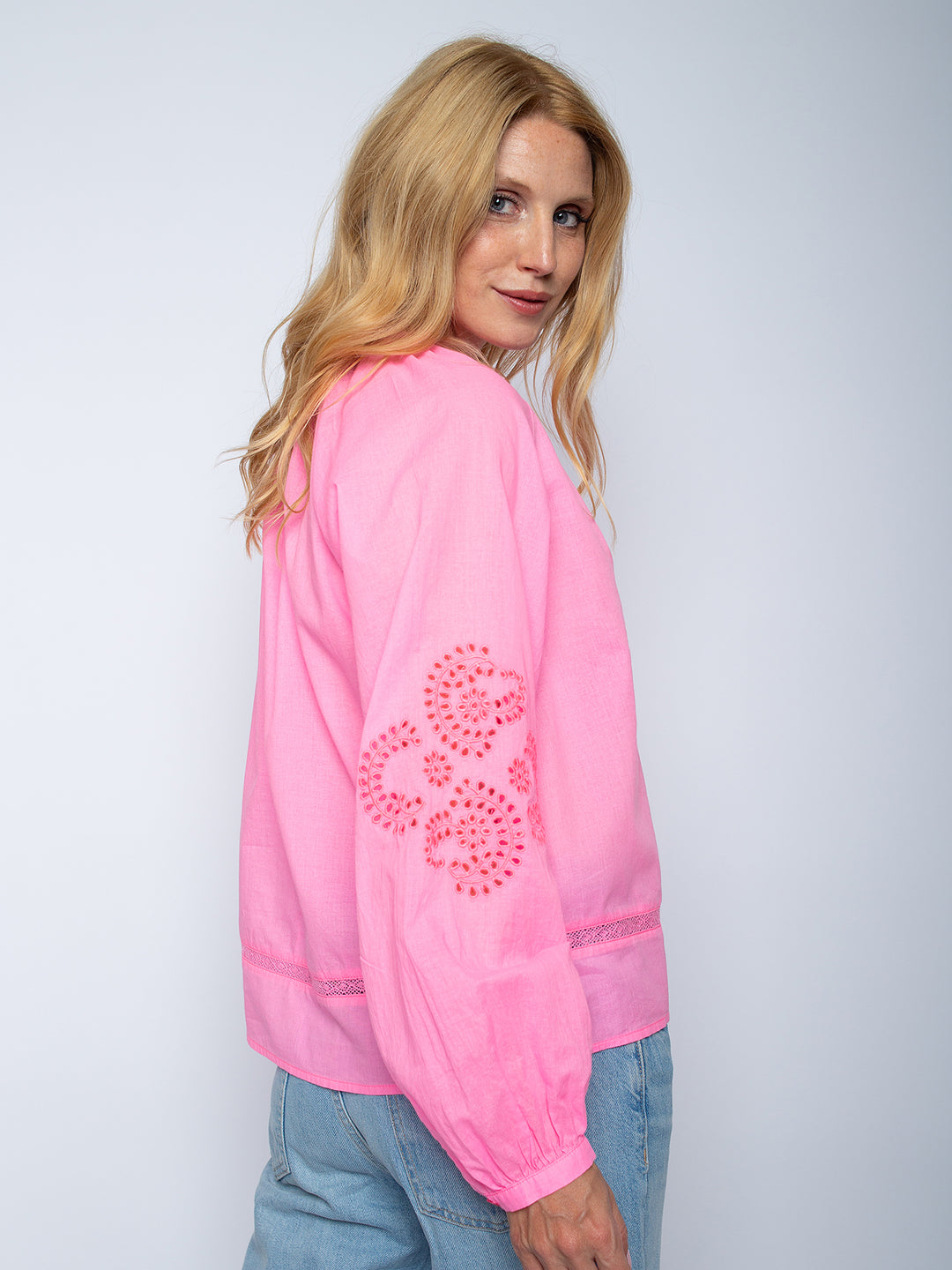 Shirtbluse mit Lochstickerei Neon Pink