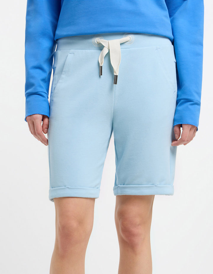 Bermuda Brinjana Blue Breeze