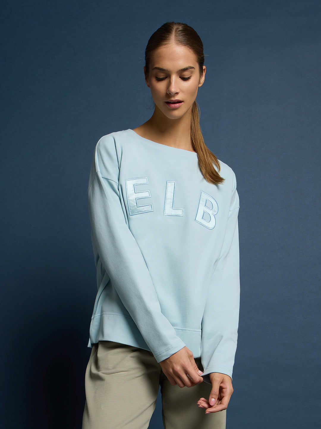 Sweatshirt Aleah Blue Fog
