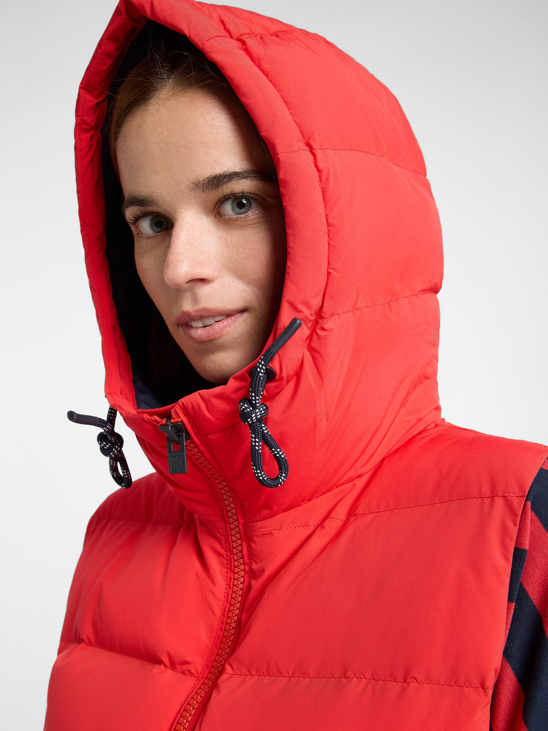 Weste Tharu Barberry