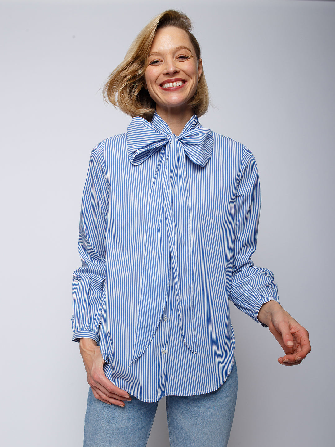 Schluppenbluse White Stripe