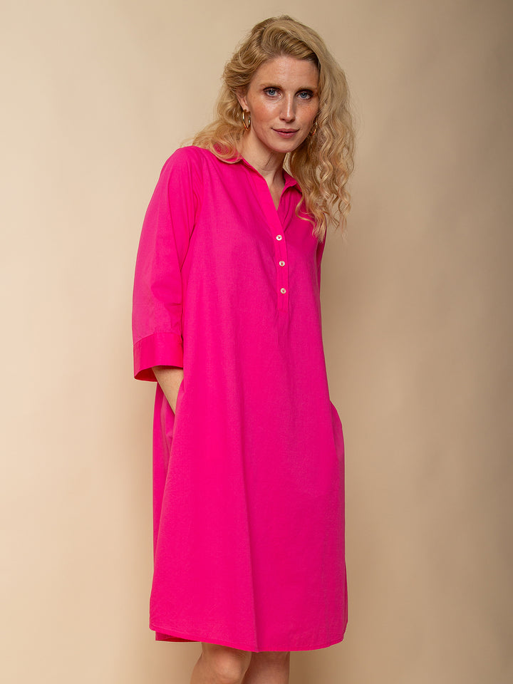 Lässiges Damenkleid Magenta