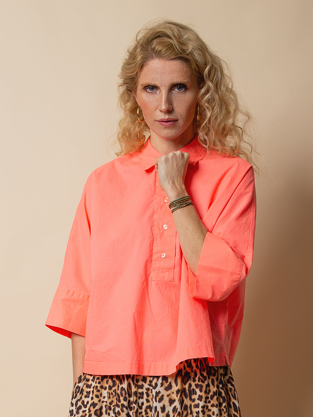 Coole Kurzarmbluse Neon Orange