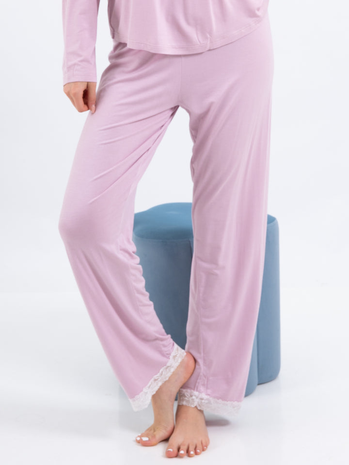 Pyjamahose Spitze Flieder