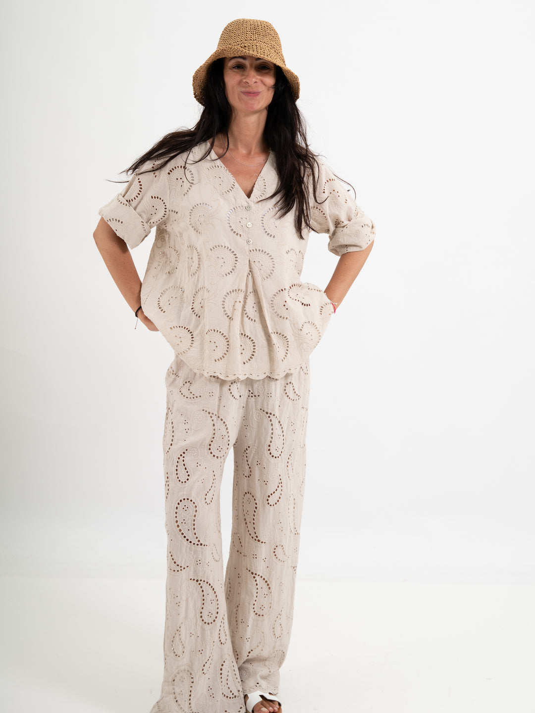 Shirtbluse mit Lochstickerei