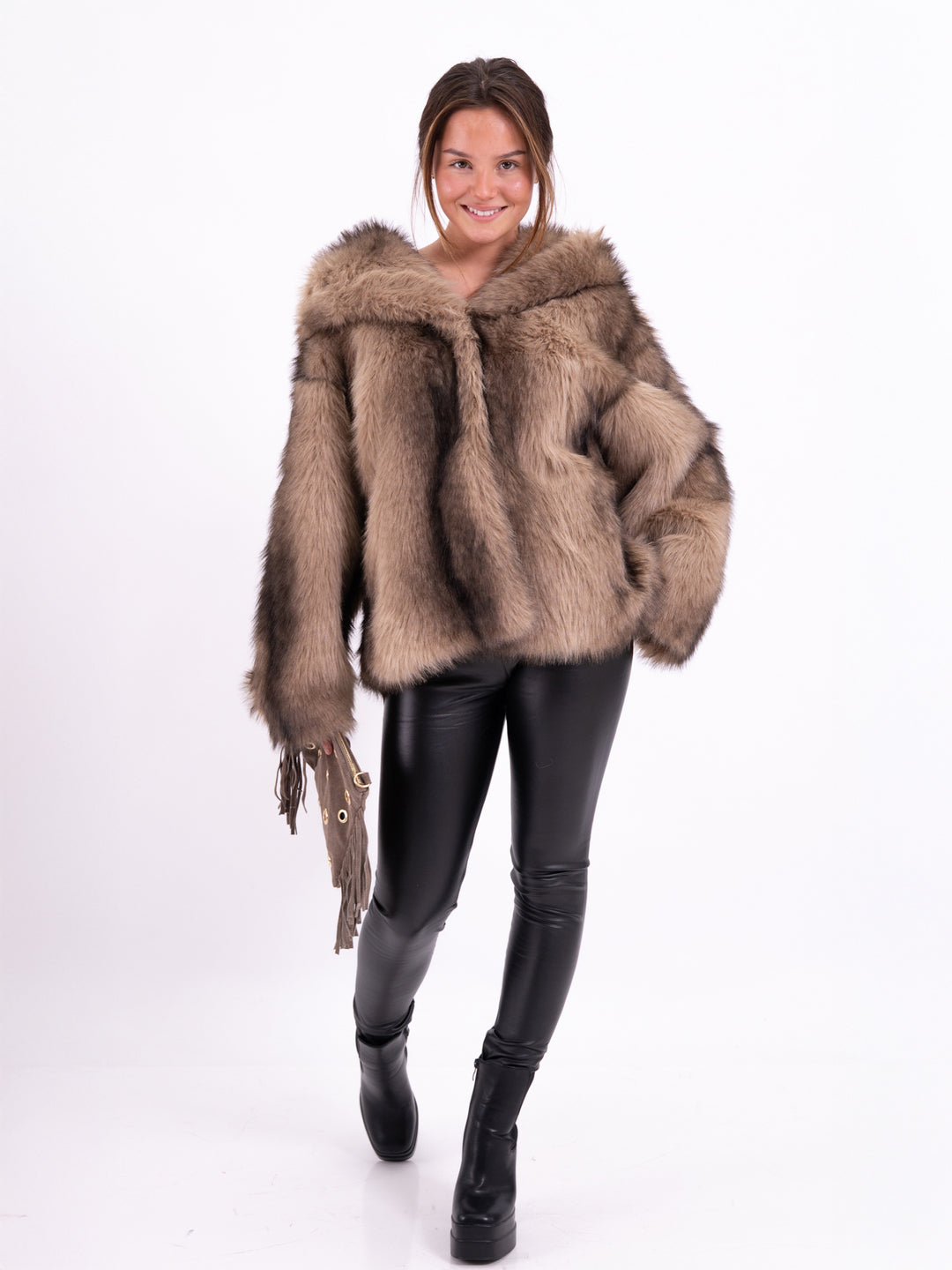 Kunstfelljacke Kapuze