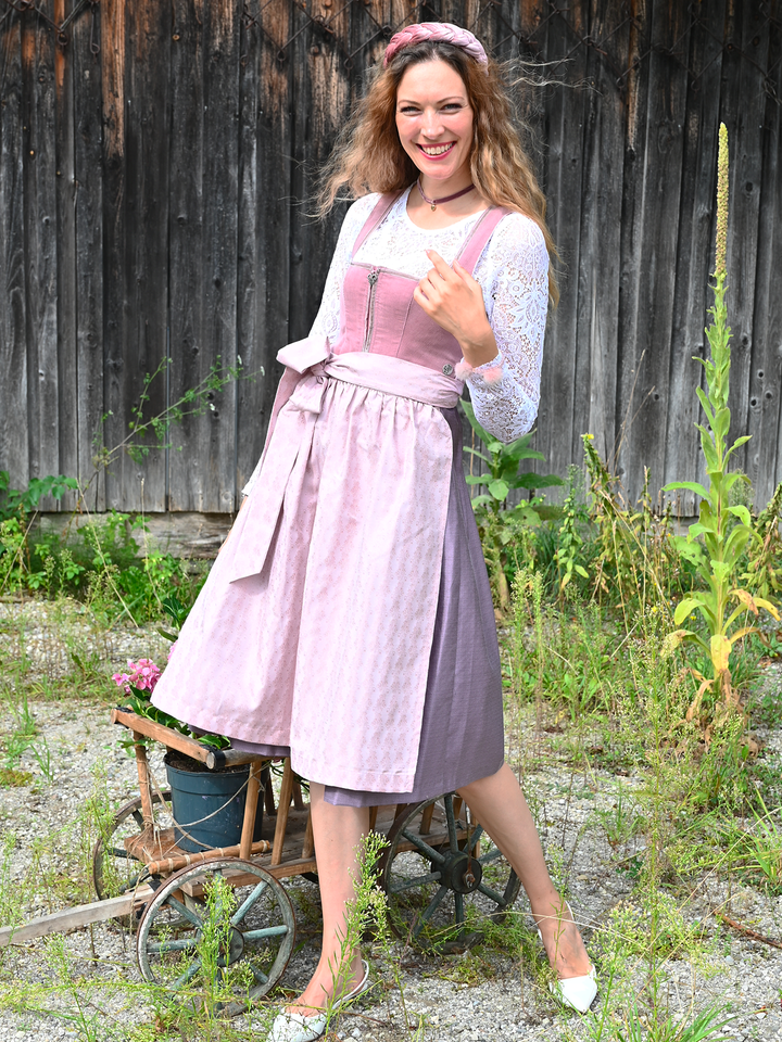 Dirndl Marilena in Puder Rosa