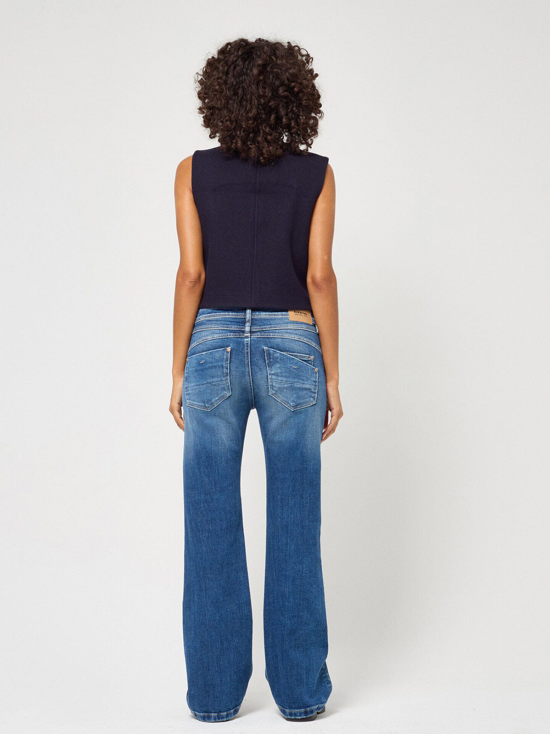Jeans 94Amelie Flared Auth Vint Wash