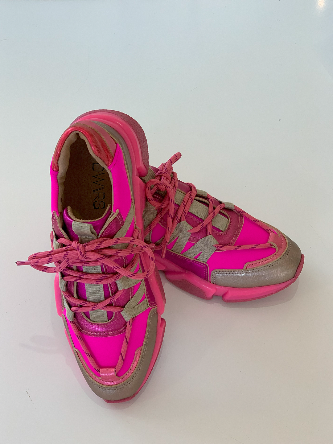 Sneaker Los Angeles Stone Fuchsia