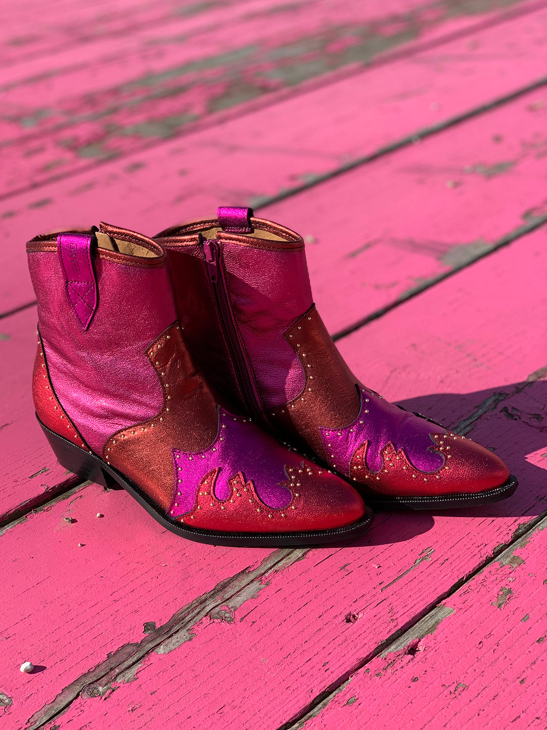 Westernstiefel Lyon Studs Rasberry