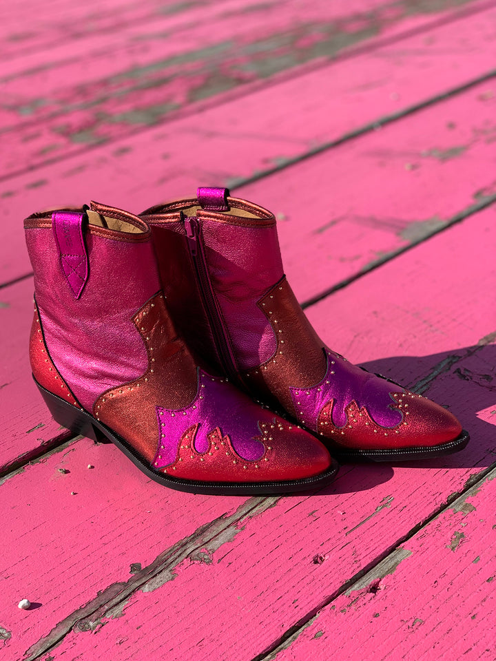 Westernstiefel Lyon Studs Rasberry