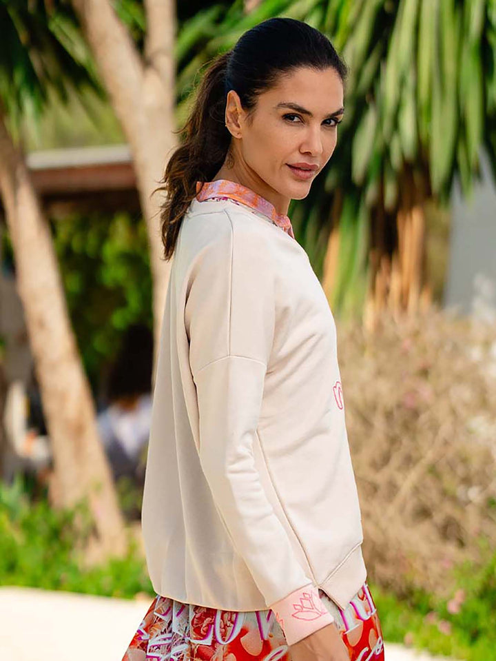 V-Neck Sweater Namaste Strass Creme